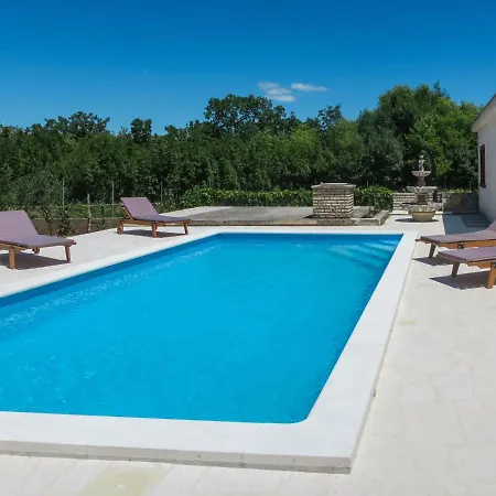 Culina By Interhome Pridraga