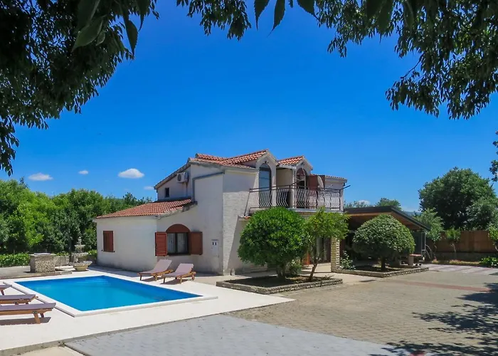 Culina By Interhome